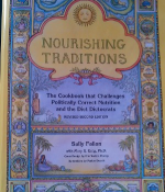 O knize: “Výživující tradice – kuchařka, která je výzvou politicky korektní výživě a diktátorům stravy”