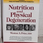 Kniha Dr. Westona A. Pricea Výživa a fyzická degenerace, kterou také připravíme k vydání v našem nakladatelství SRP (Statky, rody, pastviny)